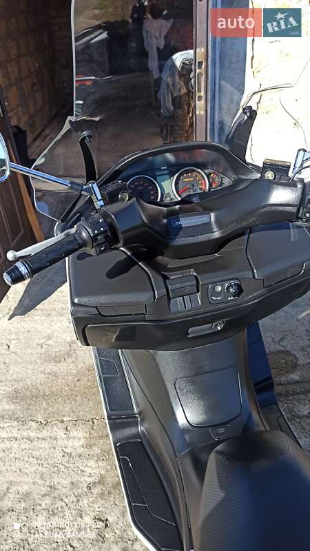 Максі-скутер Suzuki Burgman 2008 в Житомирі