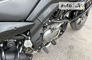 Мотоцикл Туризм Suzuki DL 650 2009 в 