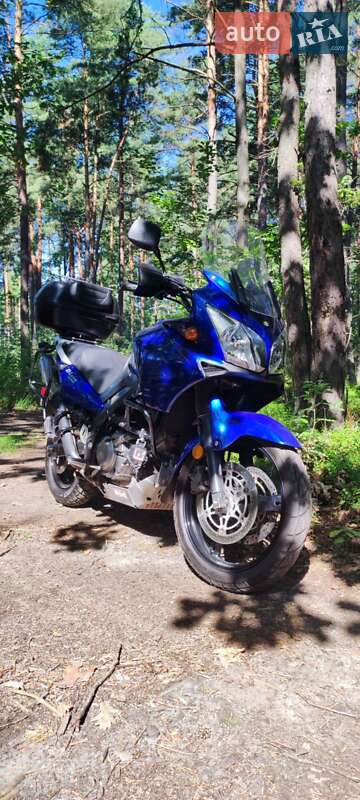 Мотоцикл Туризм Suzuki DL 650 2005 в Шептицькому