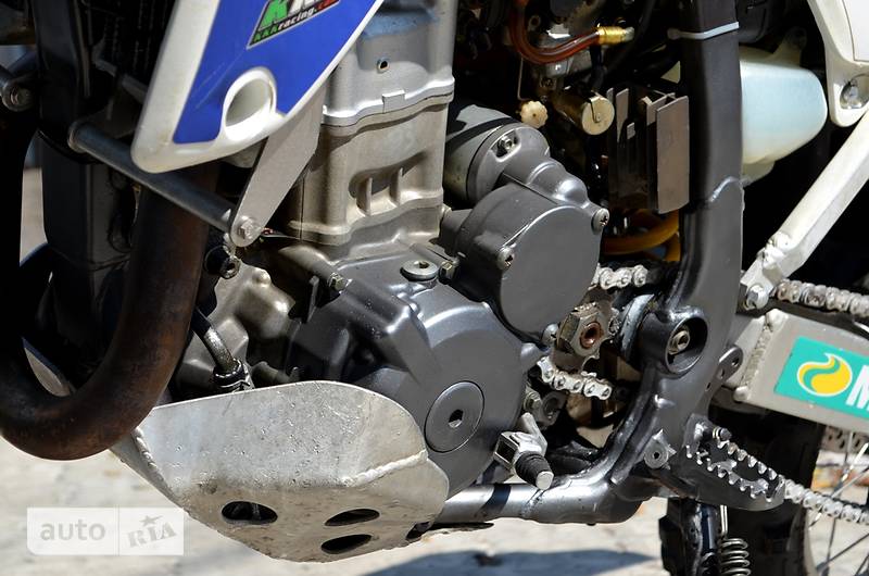 Мотоцикл Внедорожный (Enduro) Suzuki DR-Z 400 2002 в Ровно