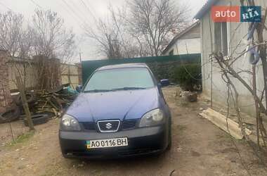 Седан Suzuki Forenza 2004 в Киеве
