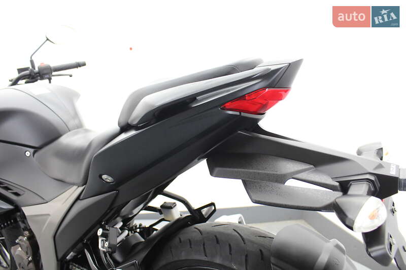 Мотоцикл Без обтекателей (Naked bike) Suzuki Gixxer 250 2021 в Гнивани