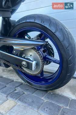Мотоцикл Многоцелевой (All-round) Suzuki Gladius 400 2010 в 