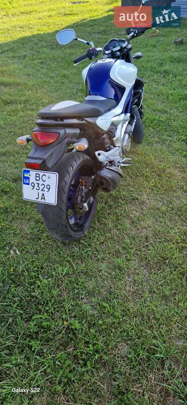 Мотоцикл Классік Suzuki Gladius 400 2010 в Шевченкове