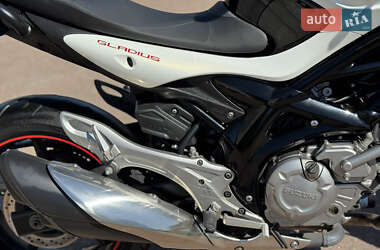 Мотоцикл Без обтекателей (Naked bike) Suzuki Gladius 400 2012 в 