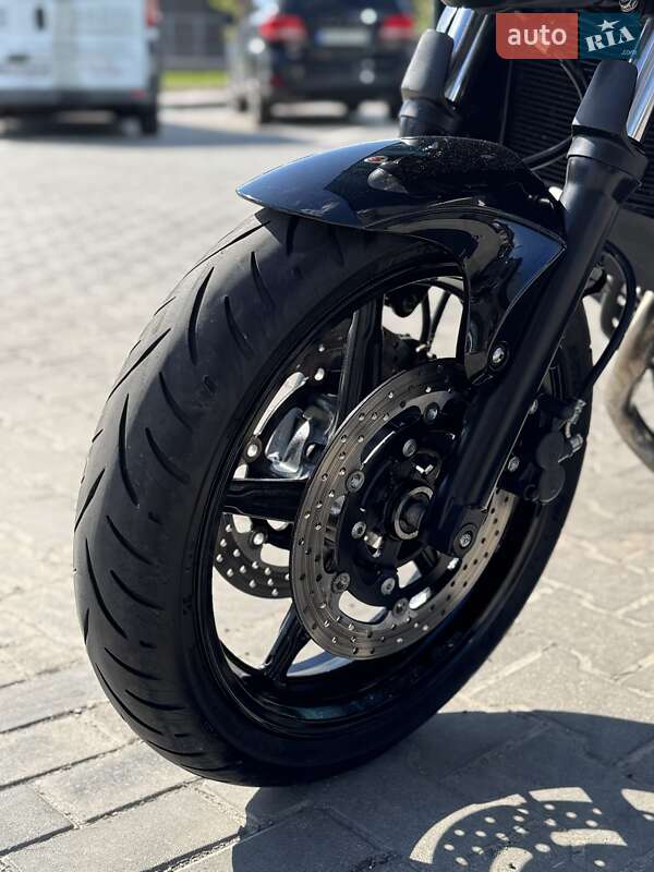 Мотоцикл Без обтекателей (Naked bike) Suzuki Gladius 650 2010 в Ровно фото 21 Мотоцикл Без обтекателей (Naked bike) Suzuki Gladius 650 2010 в Ровно