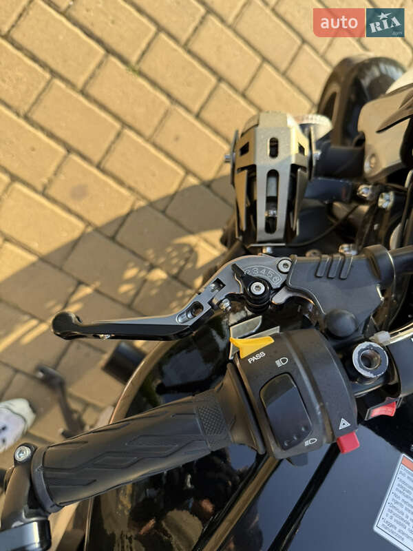 Мотоцикл Без обтекателей (Naked bike) Suzuki Gladius 650 2009 в Львове