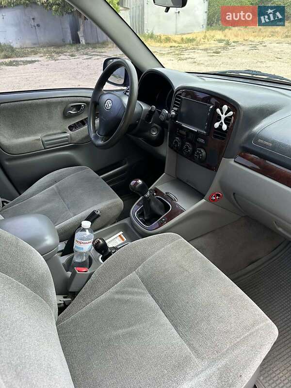 Позашляховик / Кросовер Suzuki Grand Vitara XL7 2005 в Ізмаїлі