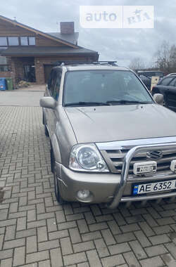 Позашляховик / Кросовер Suzuki Grand Vitara XL7 2004 в Дніпрі