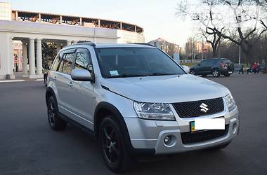 Позашляховик / Кросовер Suzuki Grand Vitara 2007 в 