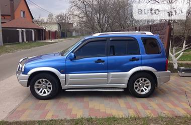 Позашляховик / Кросовер Suzuki Grand Vitara 2003 в Києві