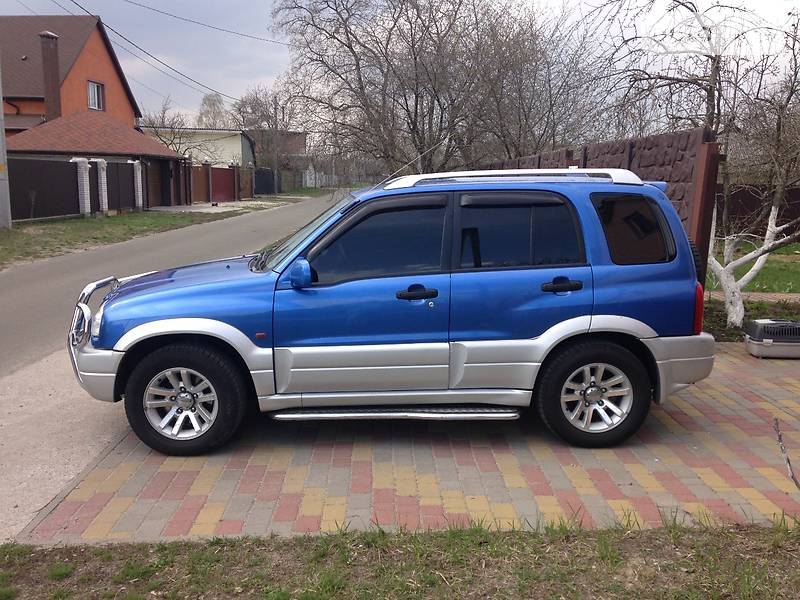 Внедорожник / Кроссовер Suzuki Grand Vitara 2003 в Киеве фото Внедорожник / Кроссовер Suzuki Grand Vitara 2003 в Киеве