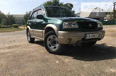 Позашляховик / Кросовер Suzuki Grand Vitara 2000 в Черкасах