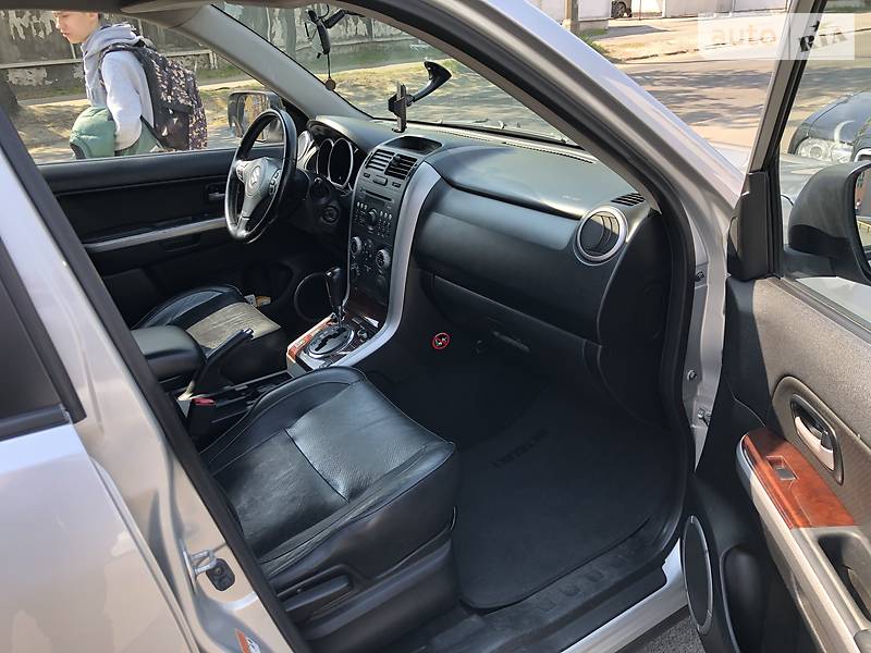 Позашляховик / Кросовер Suzuki Grand Vitara 2006 в Києві