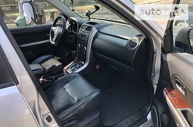 Позашляховик / Кросовер Suzuki Grand Vitara 2006 в 