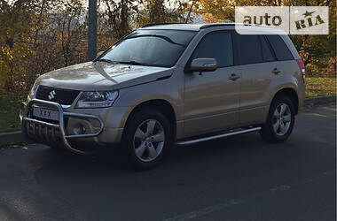 Внедорожник / Кроссовер Suzuki Grand Vitara 2010 в Киеве