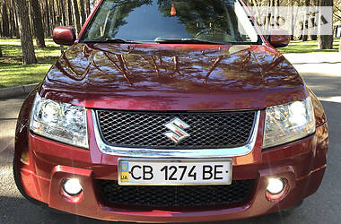 Позашляховик / Кросовер Suzuki Grand Vitara 2008 в 