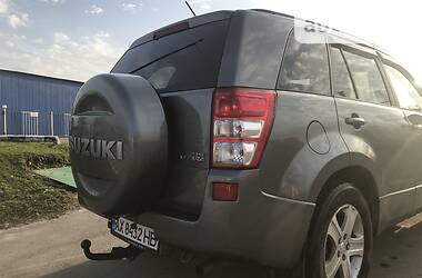 Позашляховик / Кросовер Suzuki Grand Vitara 2006 в 