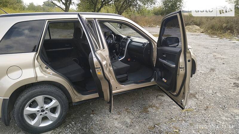 Внедорожник / Кроссовер Suzuki Grand Vitara 2006 в Каменец-Подольском фото 29 Внедорожник / Кроссовер Suzuki Grand Vitara 2006 в Каменец-Подольском