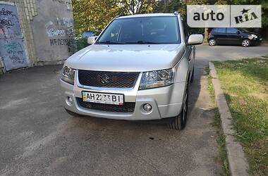 Suzuki Grand Vitara 2.0 AWD 2006 Suzuki Grand Vitara 2.0 AWD 2006