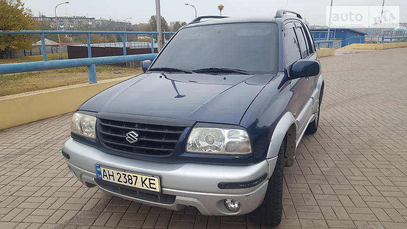 Внедорожник / Кроссовер Suzuki Grand Vitara 2003 в Мариуполе