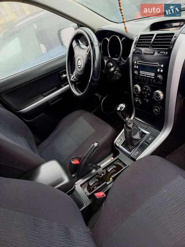 Внедорожник / Кроссовер Suzuki Grand Vitara 2007 в Львове фото 3 Внедорожник / Кроссовер Suzuki Grand Vitara 2007 в Львове