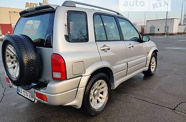 Внедорожник / Кроссовер Suzuki Grand Vitara 2005 в Киеве