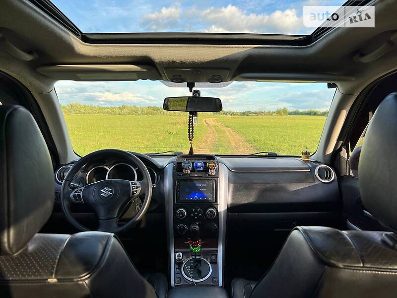 Внедорожник / Кроссовер Suzuki Grand Vitara 2005 в Сарнах