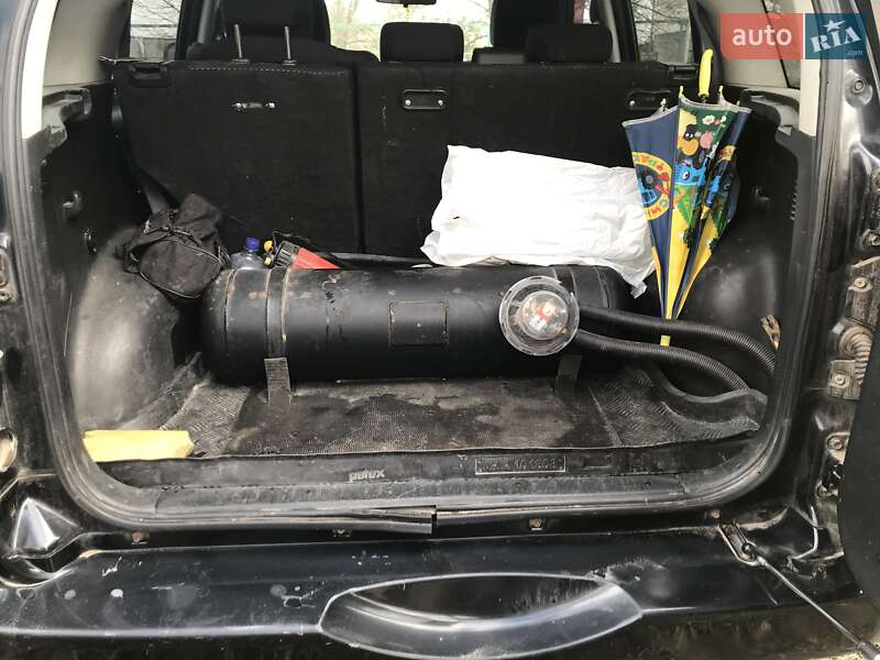 Позашляховик / Кросовер Suzuki Grand Vitara 2008 в Радехові