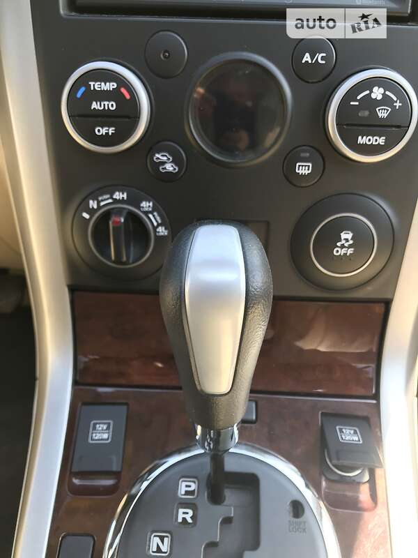 Седан Suzuki Grand Vitara 2012 в Киеве