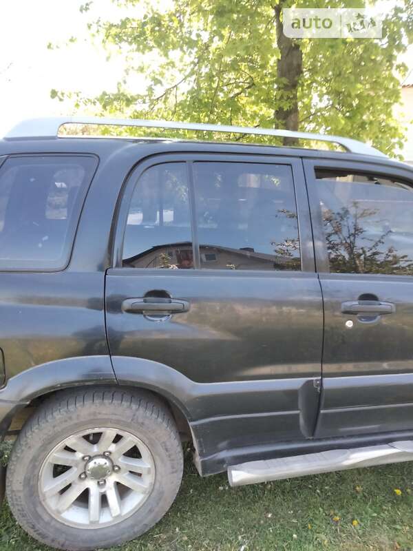 Седан Suzuki Grand Vitara 2004 в Козове