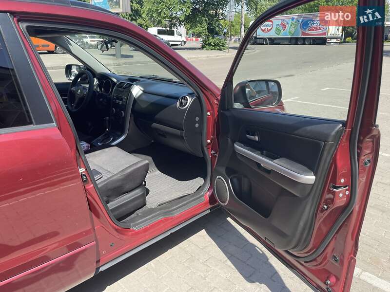 Внедорожник / Кроссовер Suzuki Grand Vitara 2008 в Киеве