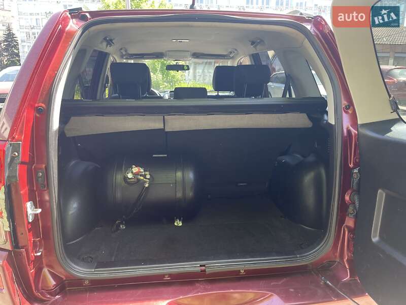 Внедорожник / Кроссовер Suzuki Grand Vitara 2008 в Киеве