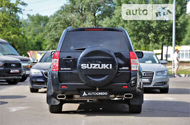 Внедорожник / Кроссовер Suzuki Grand Vitara 2010 в 