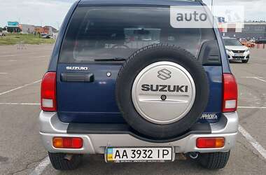 Внедорожник / Кроссовер Suzuki Grand Vitara 2004 в Киеве