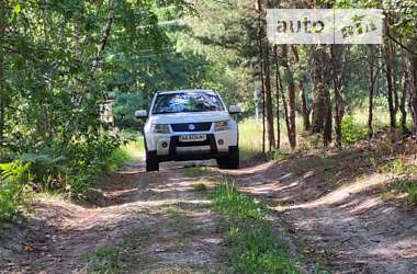 Позашляховик / Кросовер Suzuki Grand Vitara 2012 в Києві