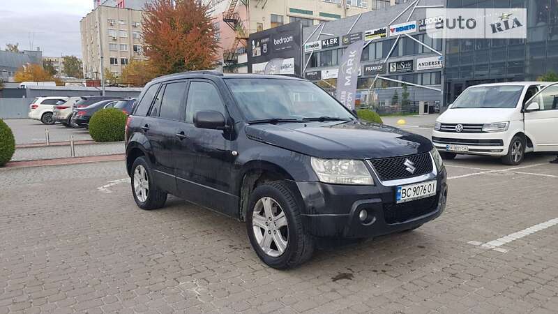 Позашляховик / Кросовер Suzuki Grand Vitara 2006 в Львові