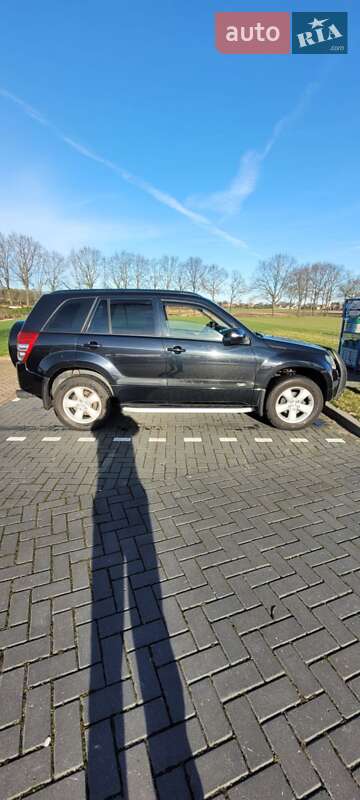 Внедорожник / Кроссовер Suzuki Grand Vitara 2010 в Тернополе фото 8 Внедорожник / Кроссовер Suzuki Grand Vitara 2010 в Тернополе