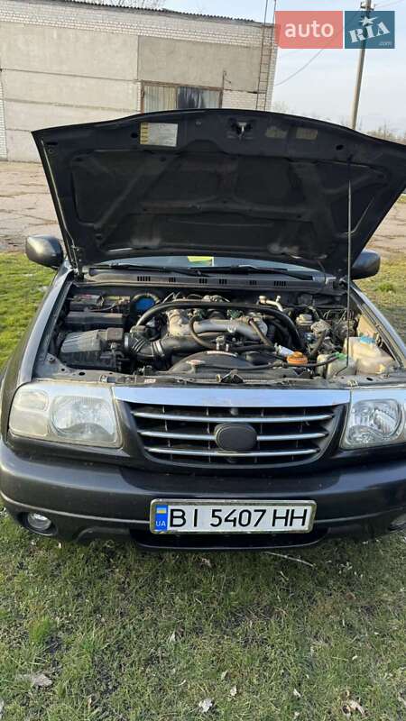 Внедорожник / Кроссовер Suzuki Grand Vitara 2003 в Кременчуге фото 7 Внедорожник / Кроссовер Suzuki Grand Vitara 2003 в Кременчуге