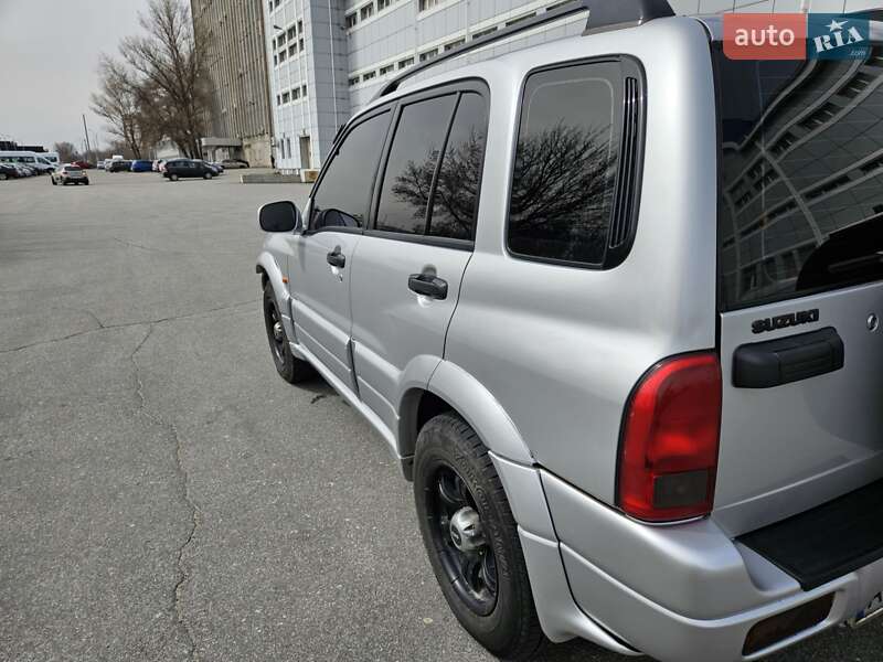 Внедорожник / Кроссовер Suzuki Grand Vitara 2003 в Днепре