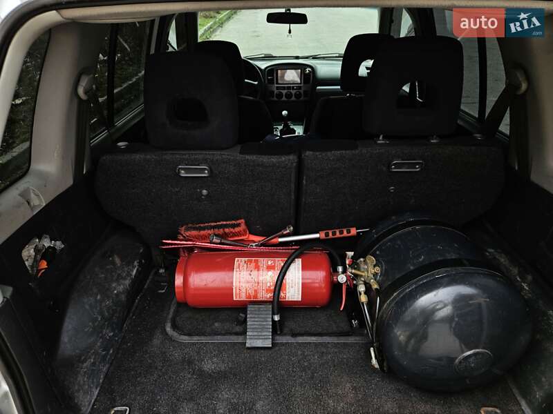 Внедорожник / Кроссовер Suzuki Grand Vitara 2003 в Днепре