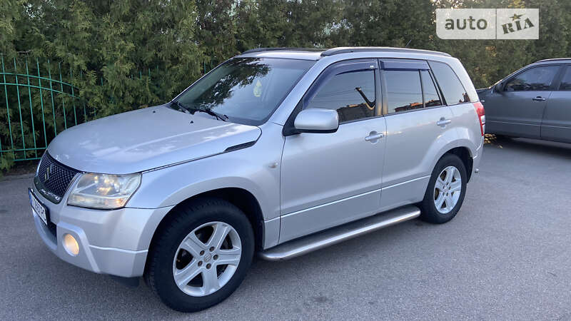 Внедорожник / Кроссовер Suzuki Grand Vitara 2006 в Киеве