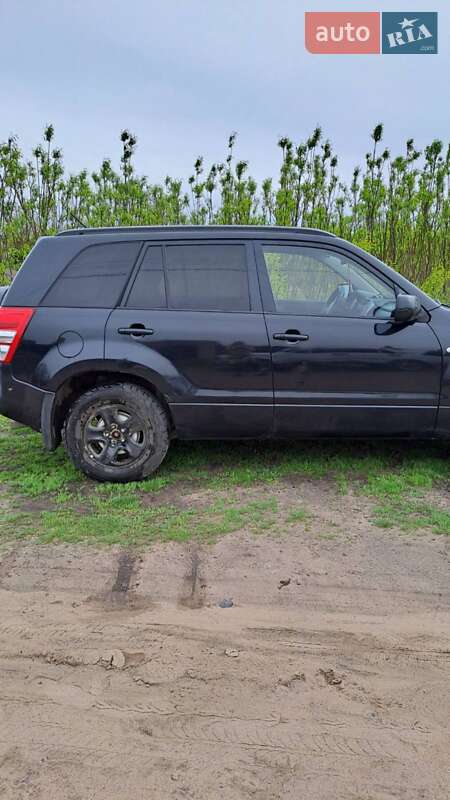 Внедорожник / Кроссовер Suzuki Grand Vitara 2006 в Саврани