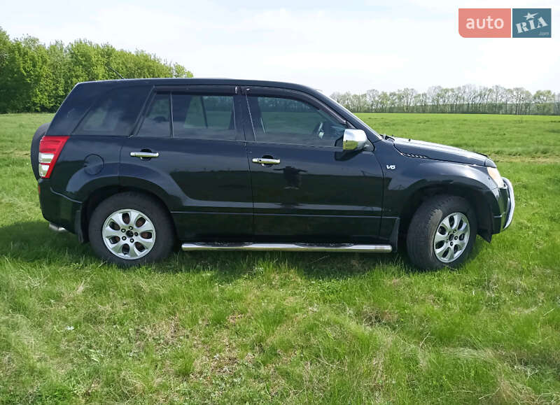 Позашляховик / Кросовер Suzuki Grand Vitara 2006 в Полтаві