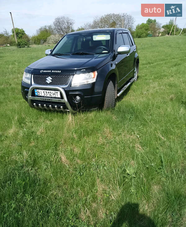 Позашляховик / Кросовер Suzuki Grand Vitara 2006 в Полтаві