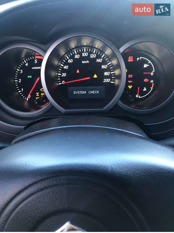 Внедорожник / Кроссовер Suzuki Grand Vitara 2011 в Николаеве