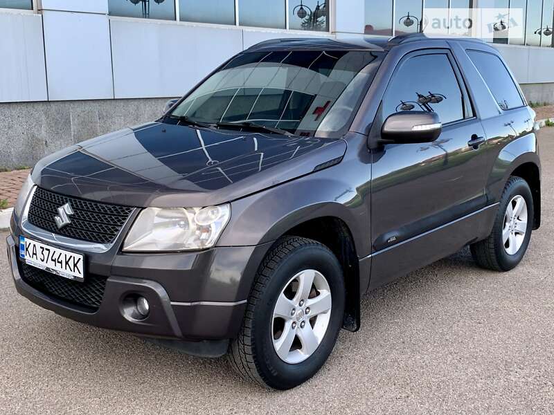 Внедорожник / Кроссовер Suzuki Grand Vitara 2009 в Белой Церкви