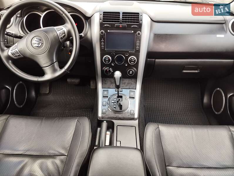 Позашляховик / Кросовер Suzuki Grand Vitara 2013 в Вінниці