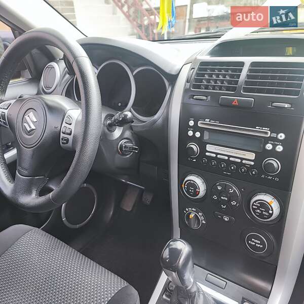 Внедорожник / Кроссовер Suzuki Grand Vitara 2007 в Белой Церкви фото 11 Внедорожник / Кроссовер Suzuki Grand Vitara 2007 в Белой Церкви