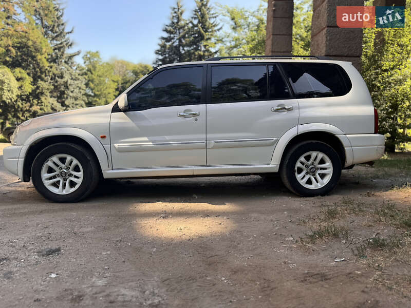 Внедорожник / Кроссовер Suzuki Grand Vitara 2005 в Краматорске